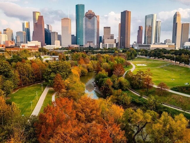 Building Photo - 5125 Van Fleet St