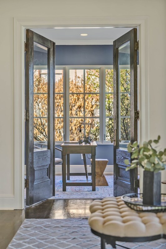 Building Photo - 1127 Glendale Ln