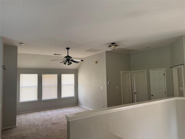 Building Photo - 1810 Rosenborough Ln N