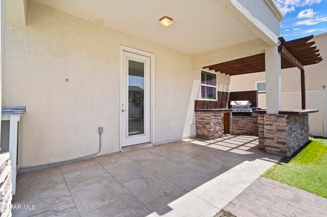 Building Photo - 13012 Birds View Cir