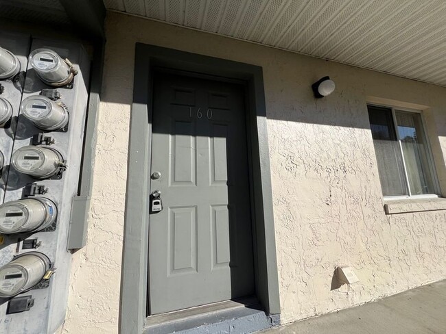 Primary Photo - 2075 Isle Royal Ct SE