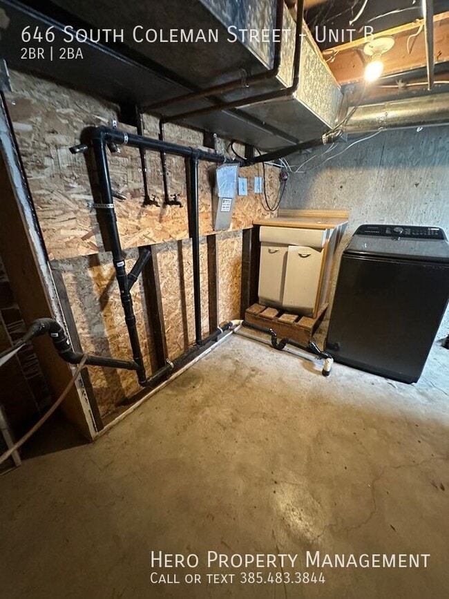 Building Photo - 646 S Coleman St