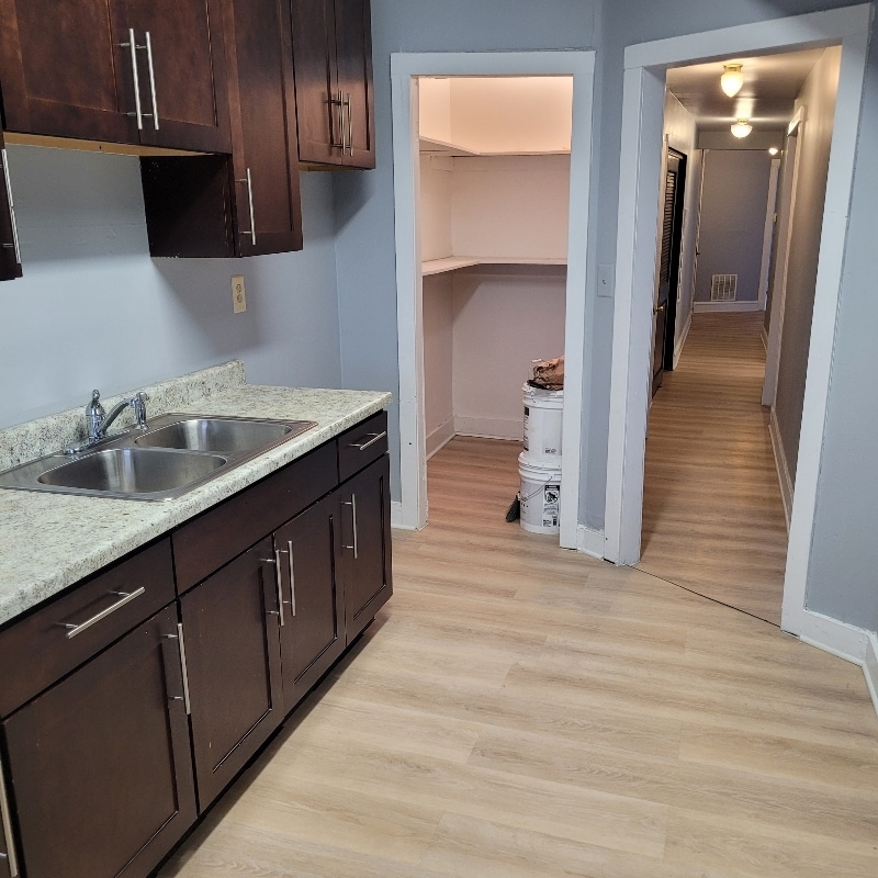 Building Photo - 5213 S Indiana Ave