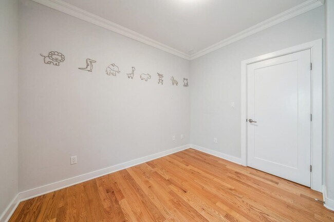 Building Photo - 225 Columbia Ave