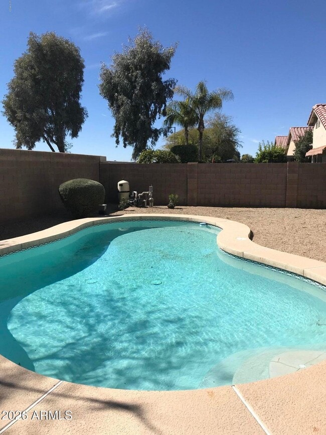 Building Photo - 5123 E Libby St