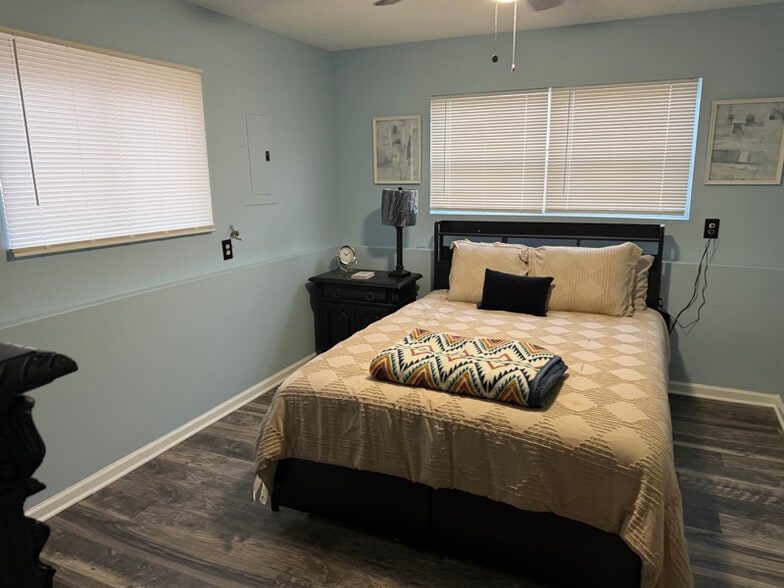 Building Photo - 1399 Austin Rd