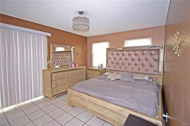 Building Photo - 14998 Figwood Dr