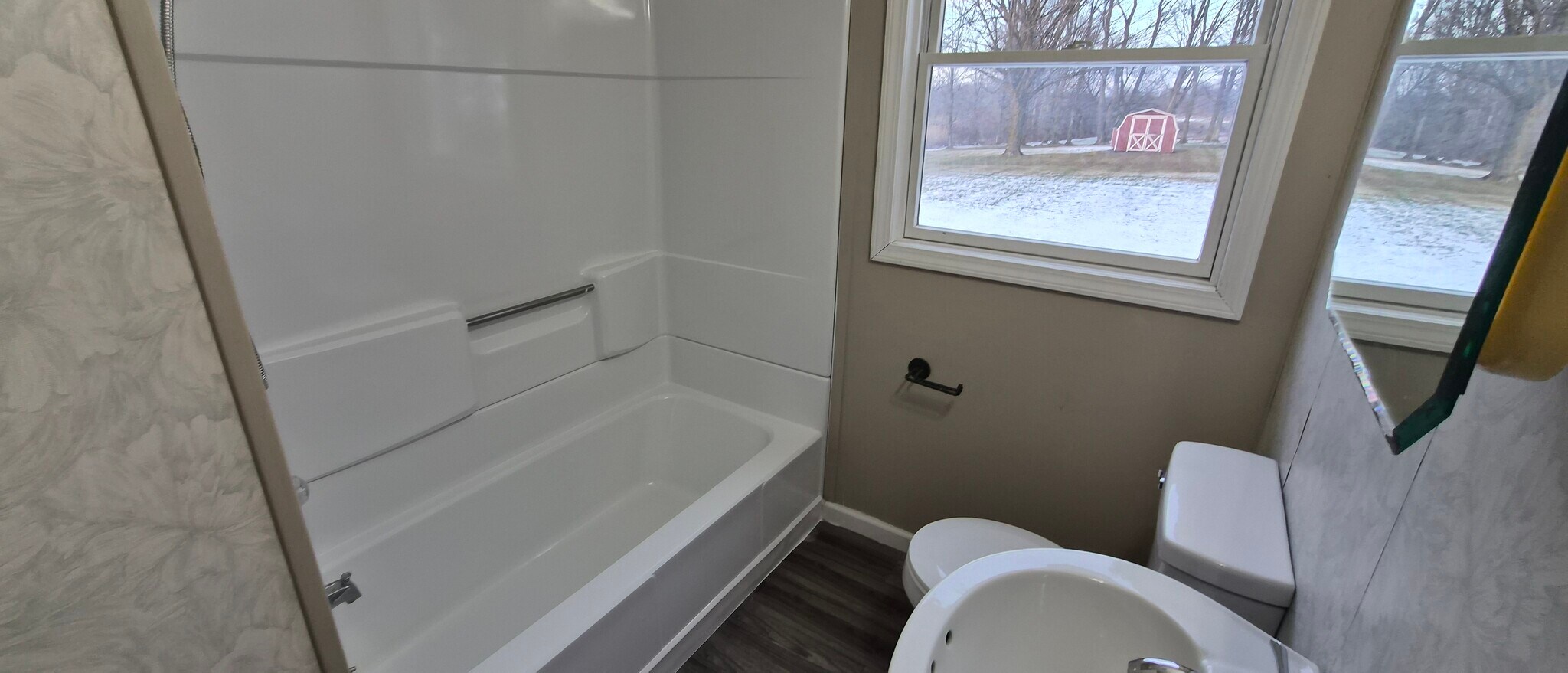 Building Photo - 5645 NY-5