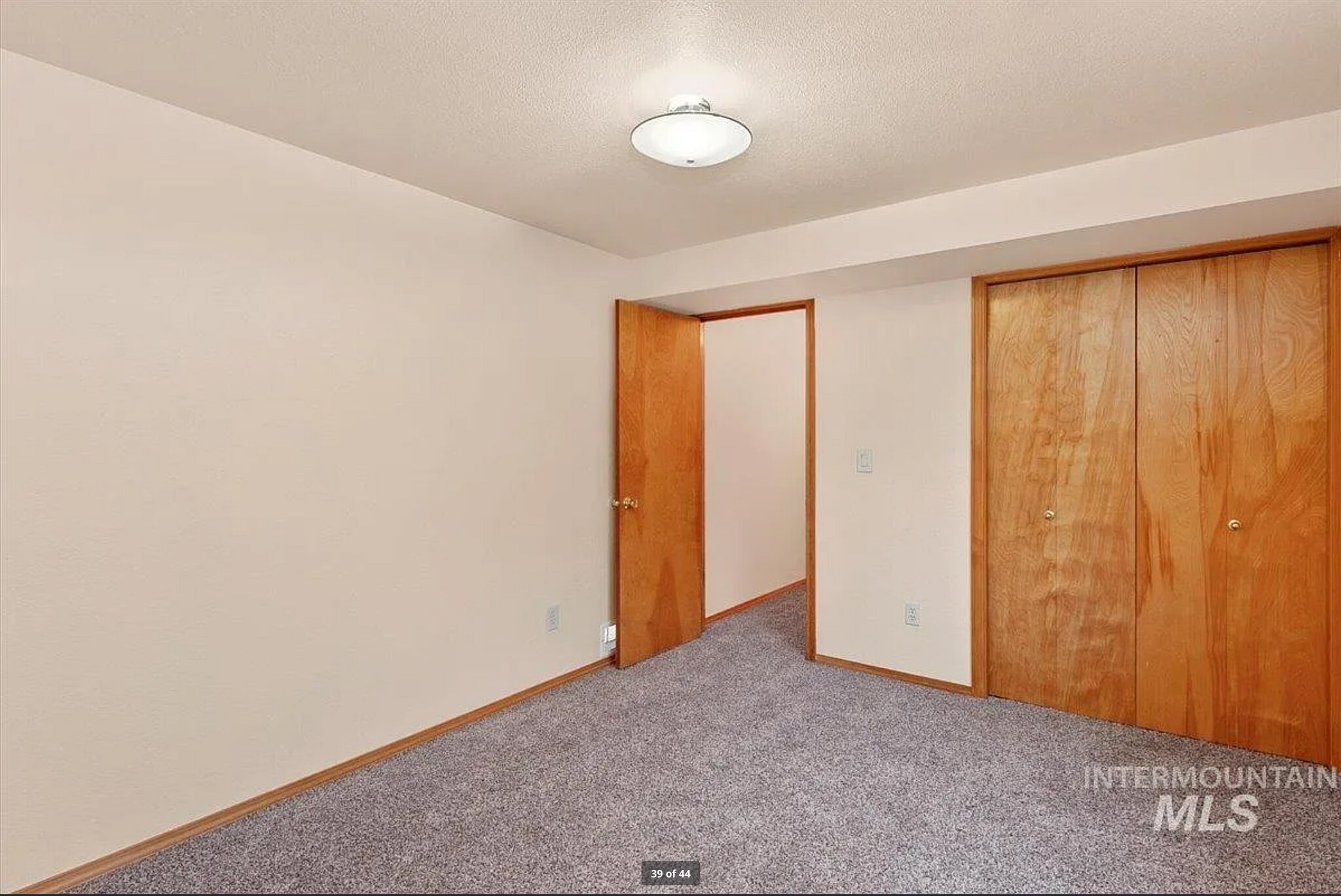 Building Photo - 11147 W Highmont Dr