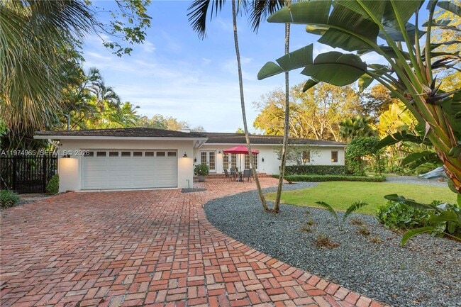 Building Photo - 600 San Lorenzo Ave