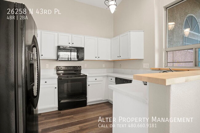 Building Photo - 26258 N 43rd Pl