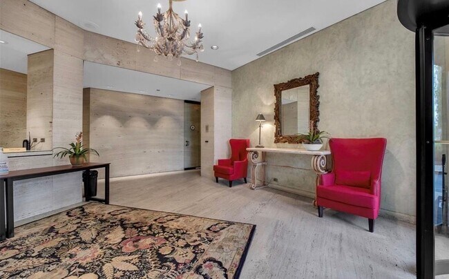 Building Photo - 5000 Town Center Dr