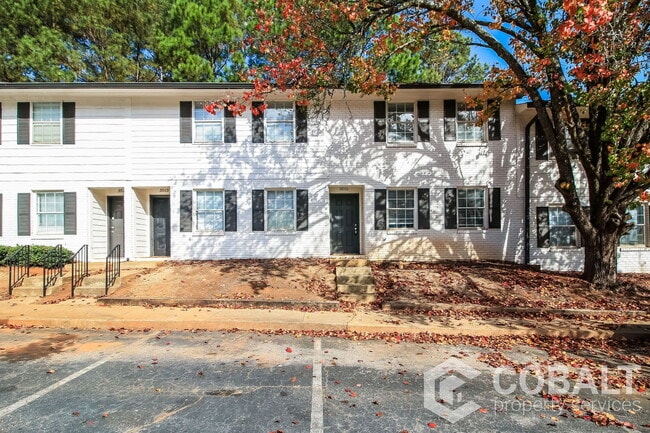 Building Photo - 3515 Creekview Pl