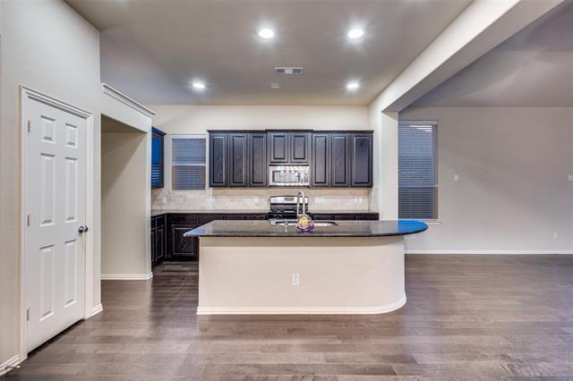 Building Photo - 5304 Grove Cove Dr