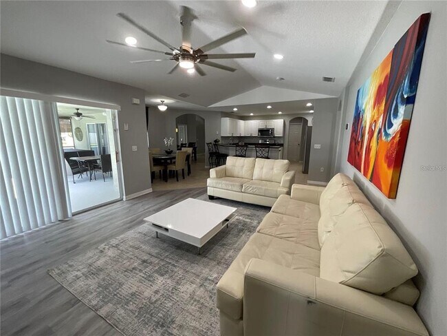 Building Photo - 532 Dolcetto Dr