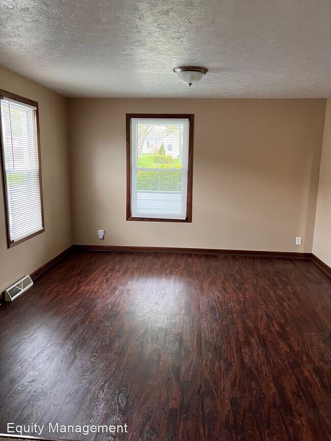 Building Photo - 2 br, 1 bath House - 1112 Washington