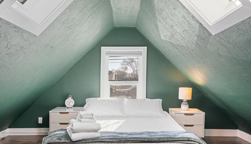 Building Photo - 772 W 300 N