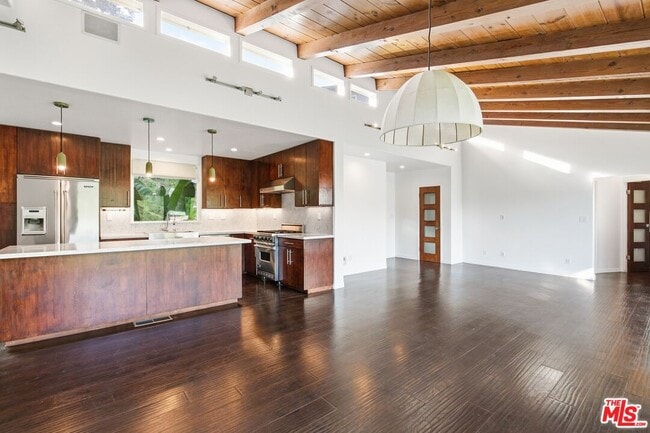 Building Photo - 3476 Troy Dr