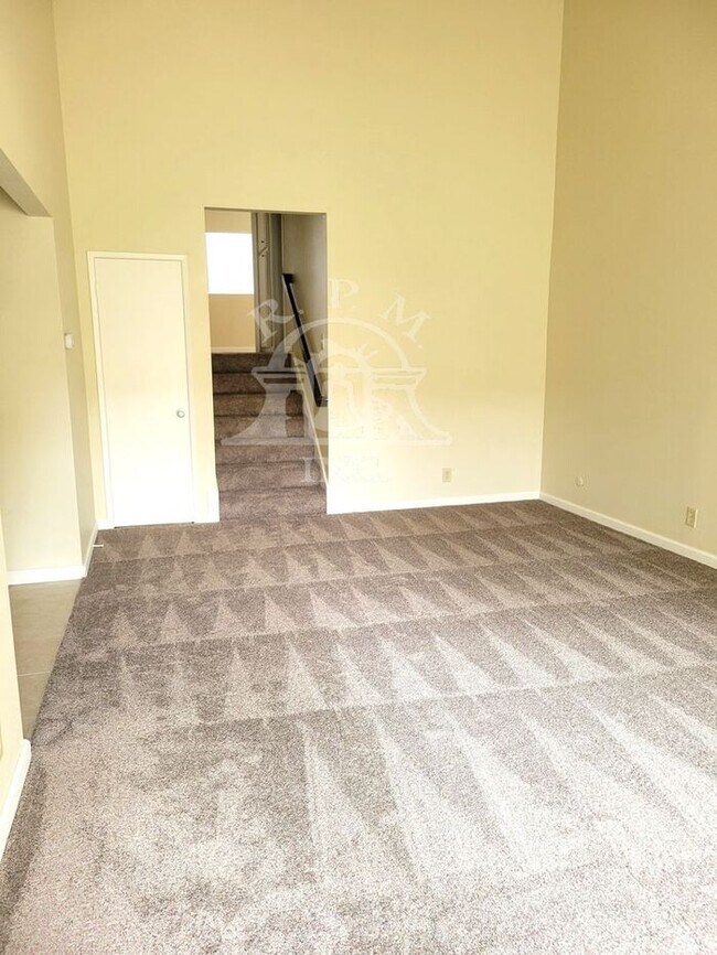 Building Photo - Spacious 2 Bedroom, 1 ¾ Bathroom Condo in Rosemead, CA.