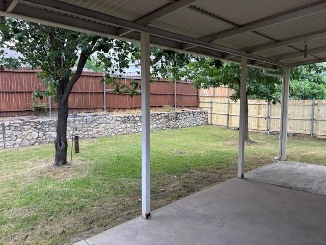 Building Photo - 2813 Cliffview Dr