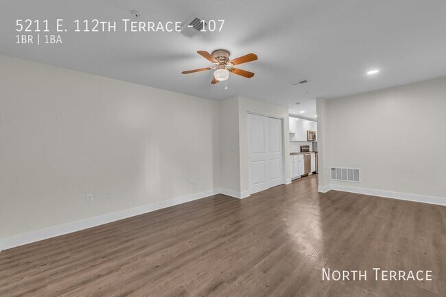 Building Photo - 5211 E 112 Terrace