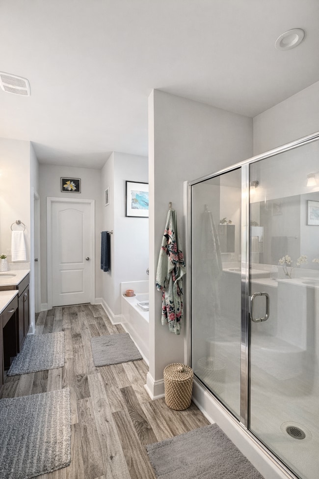Building Photo - 1151 Carteret Mnr Dr