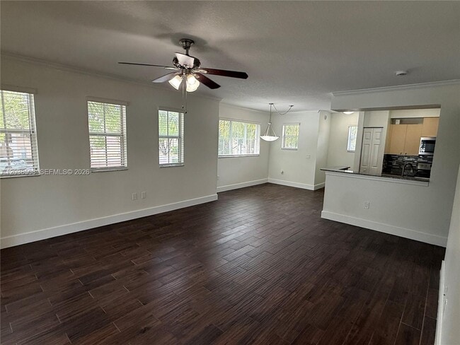 Building Photo - 2442 Centergate Dr