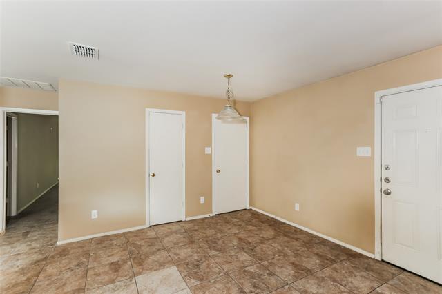 Building Photo - 1435 Sax Leigh Dr