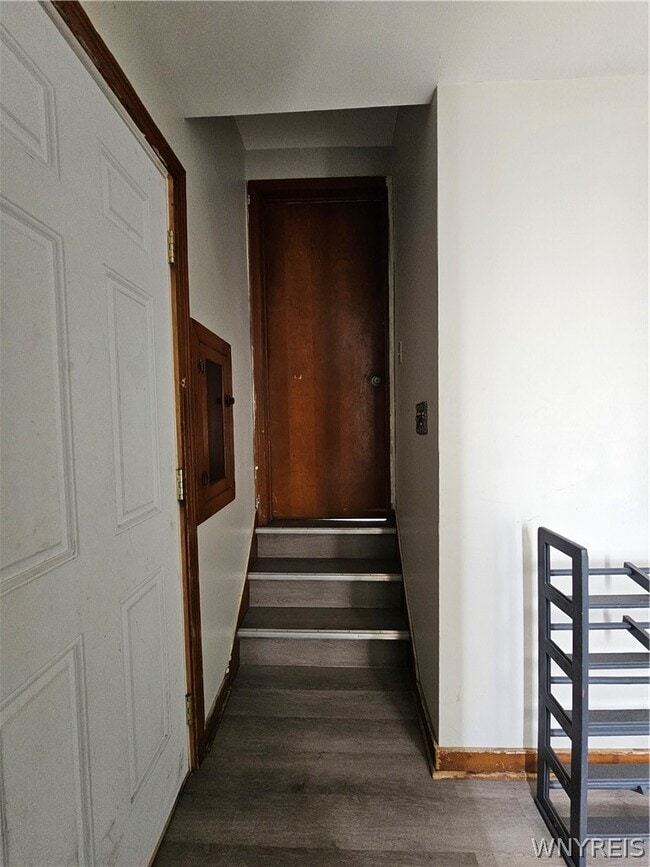 Building Photo - 42 Layton Ave