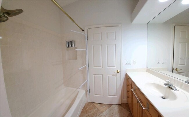 Building Photo - 5125 Magnolia Pond Dr