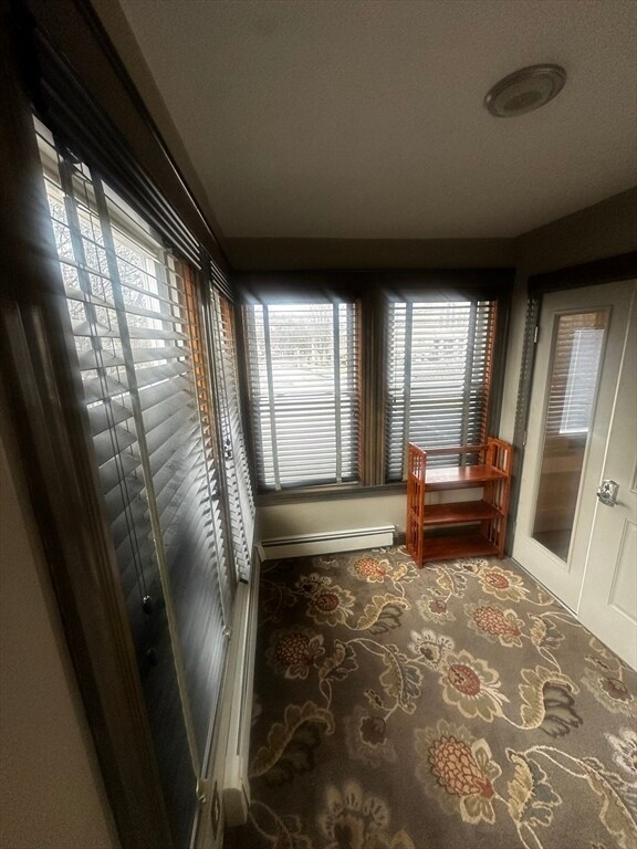 Building Photo - 1034 Main St