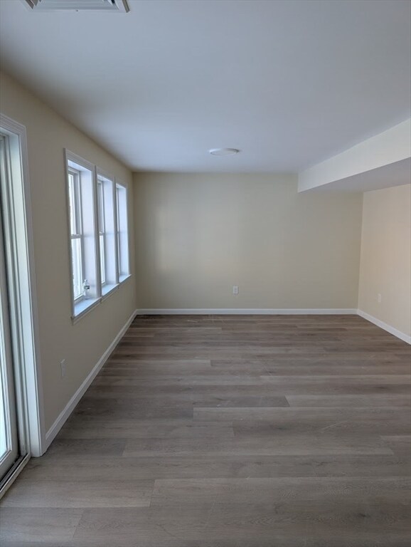 Building Photo - 778 S Main St