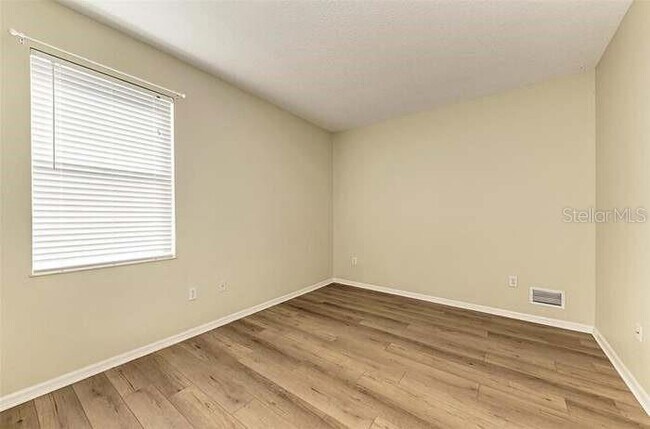 Building Photo - 6349 Royal Tern Cir