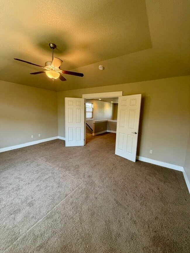 Building Photo - Lovely 3 Bedroom home in Mirada neighborho...