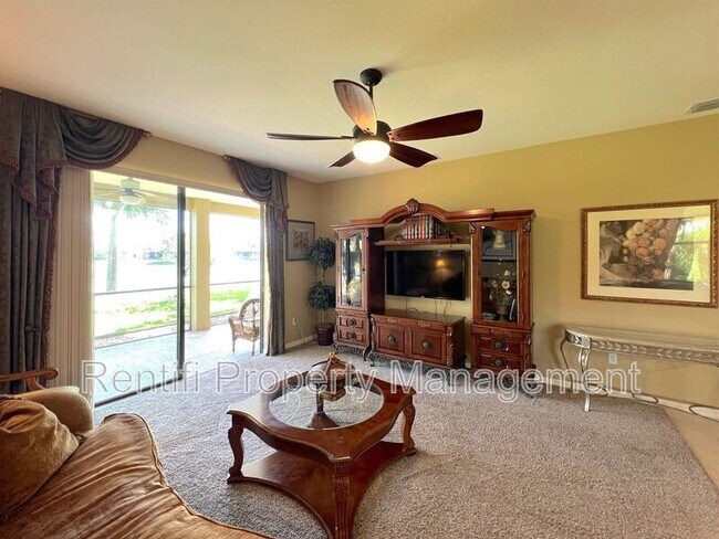Building Photo - 11915 Country Day Cir