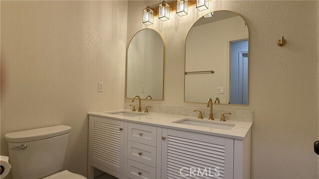 Building Photo - 24460 Tuscola Cir