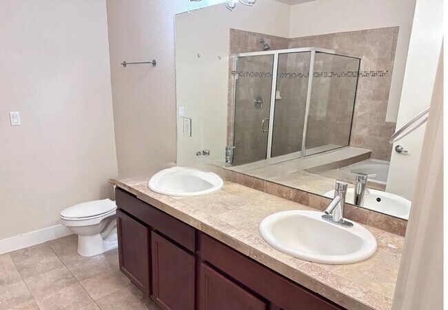 Building Photo - Long Realty & Property Management - Bluepr...