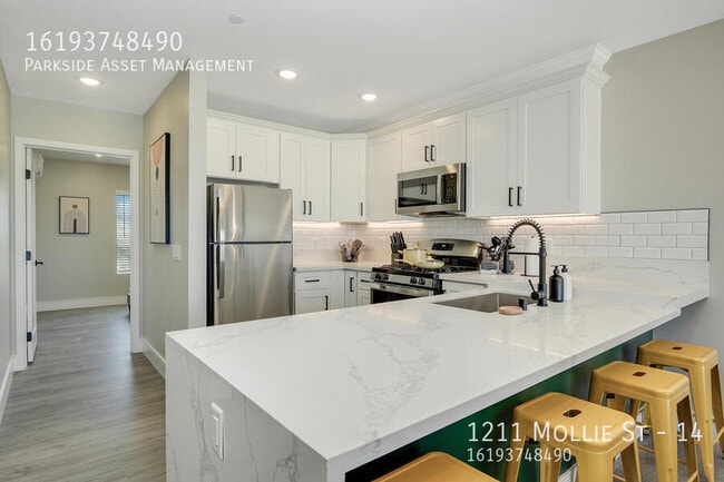 Building Photo - 1211 Mollie St