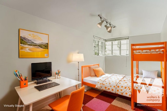 Building Photo - 701 S Milwaukee St