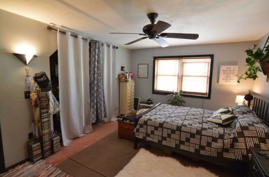 Building Photo - 59 Monadnock St