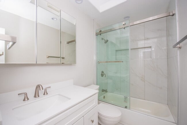 Building Photo - Mesa Verde