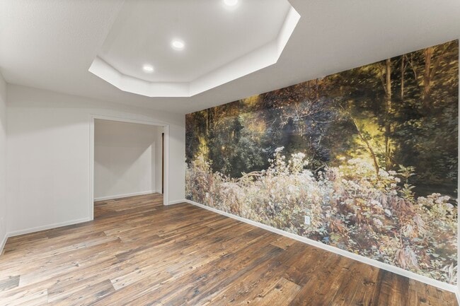 Building Photo - 6 Thornhedge Ct