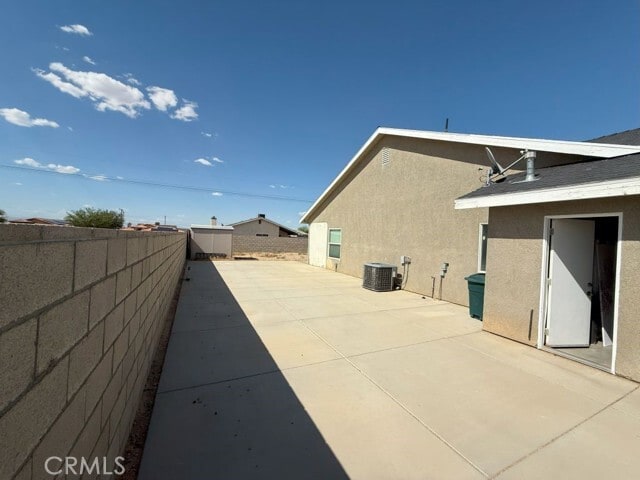 Building Photo - 9425 Evelyn Ave