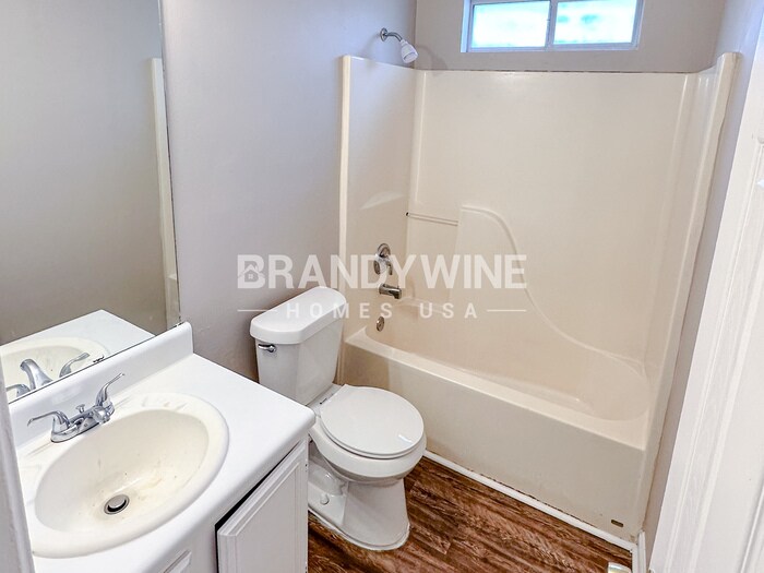 Building Photo - 1414 Waterton Trail
