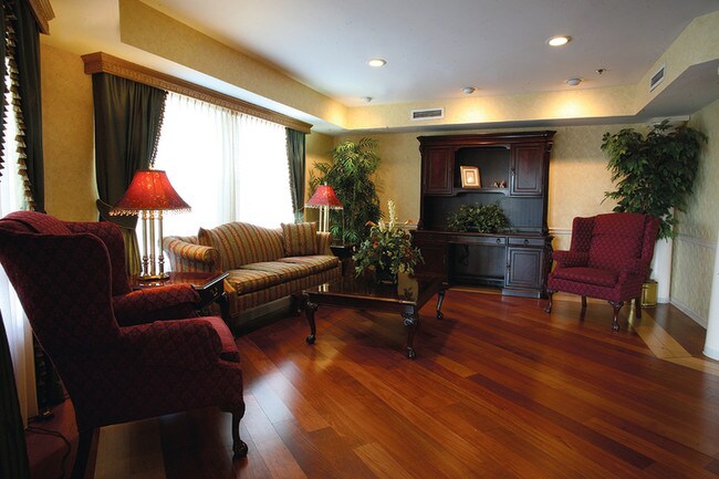 Colonial Hill - Johnson City, TN | Apartment Finder