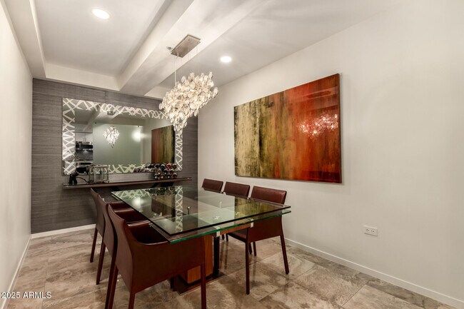 Building Photo - 7131 E Rancho Vista Dr