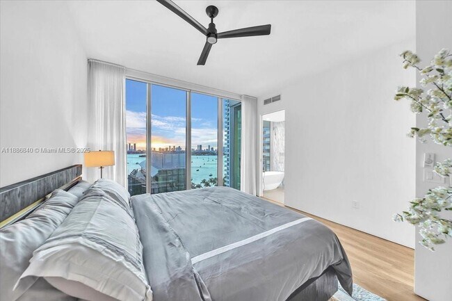 Building Photo - 1300 Monad Ter