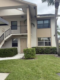 Building Photo - 3181 SE Aster Ln
