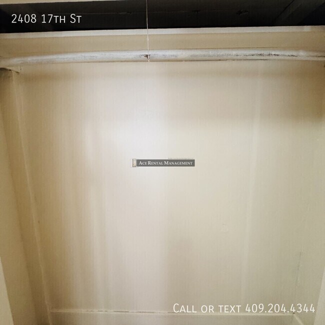 Building Photo - 2408 17th St