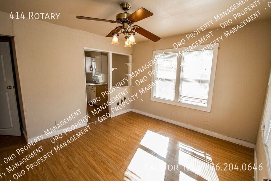 Building Photo - 414 Rotary-